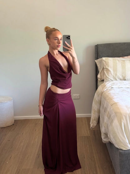 Odette set in Burgundy