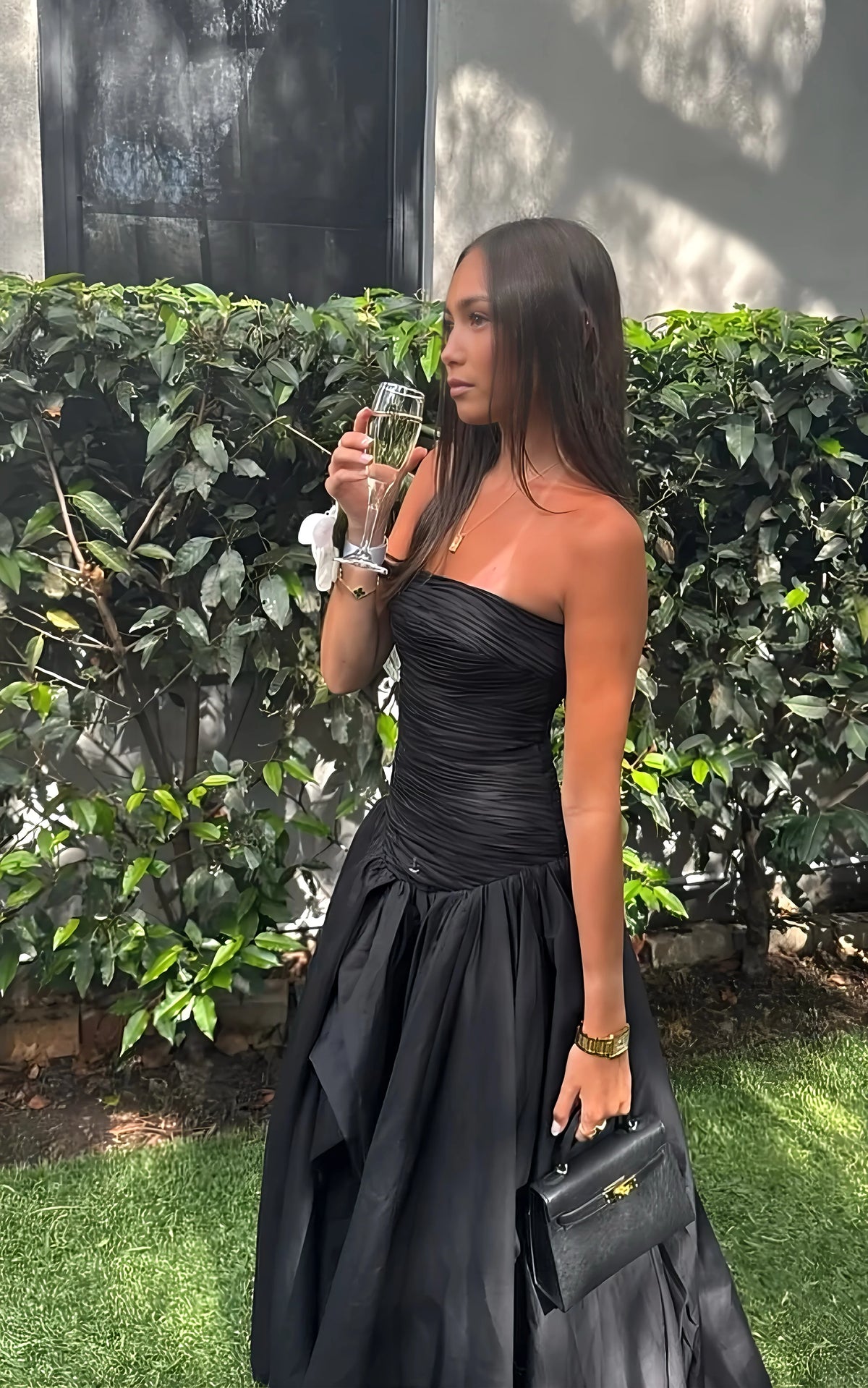 Violette Bubble Hem maxi in Black