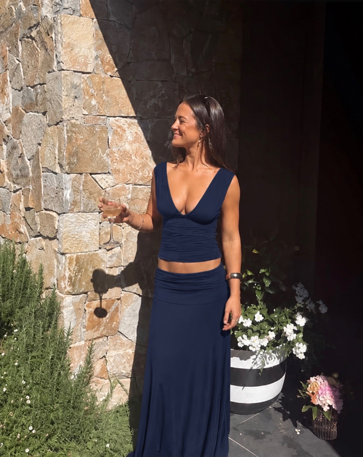 Solis set in Navy Blue