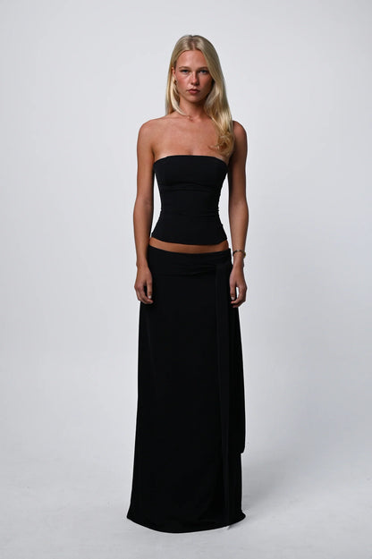 Charlotte set in Midnight