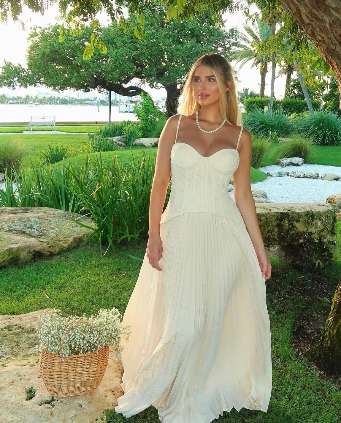 Daniella maxi dress